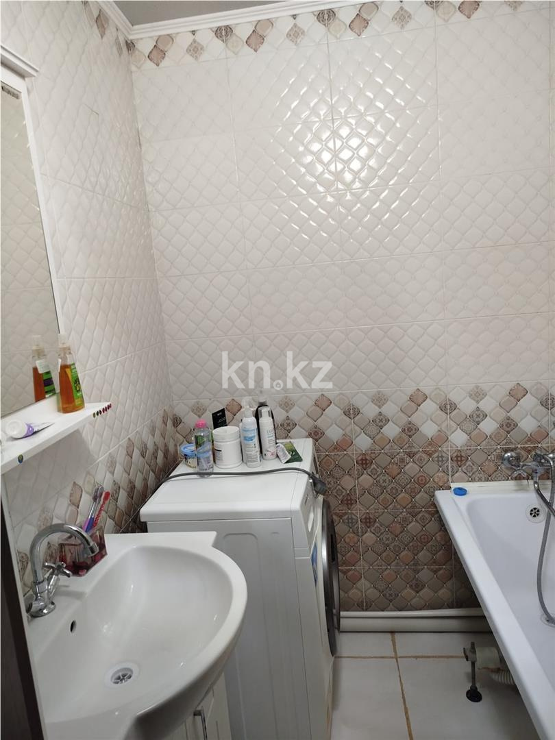 Продажа 2-комнатной квартиры, 49 м², мкр-н Мамраева (Восток-5) - Продажа квартир в Караганде фото 6 из 7