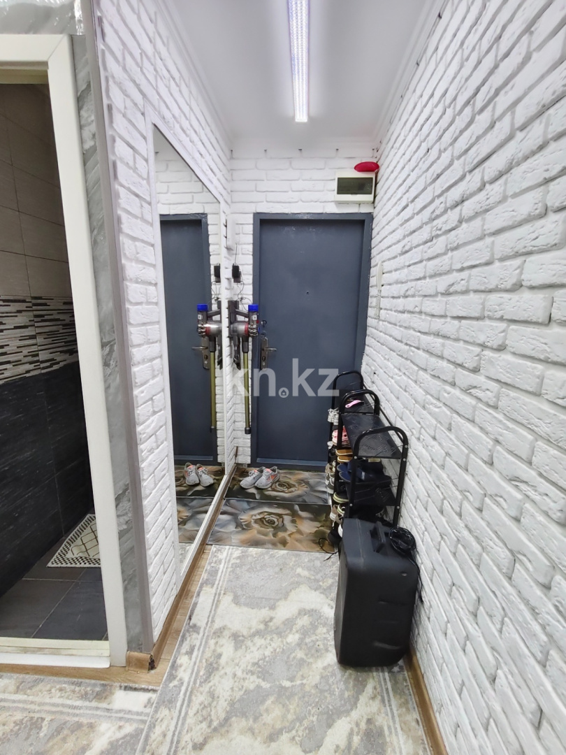 Продажа 3-комнатной квартиры, 60 м² - Продажа квартир в Казахстане - страница 7 фото 2 из 10
