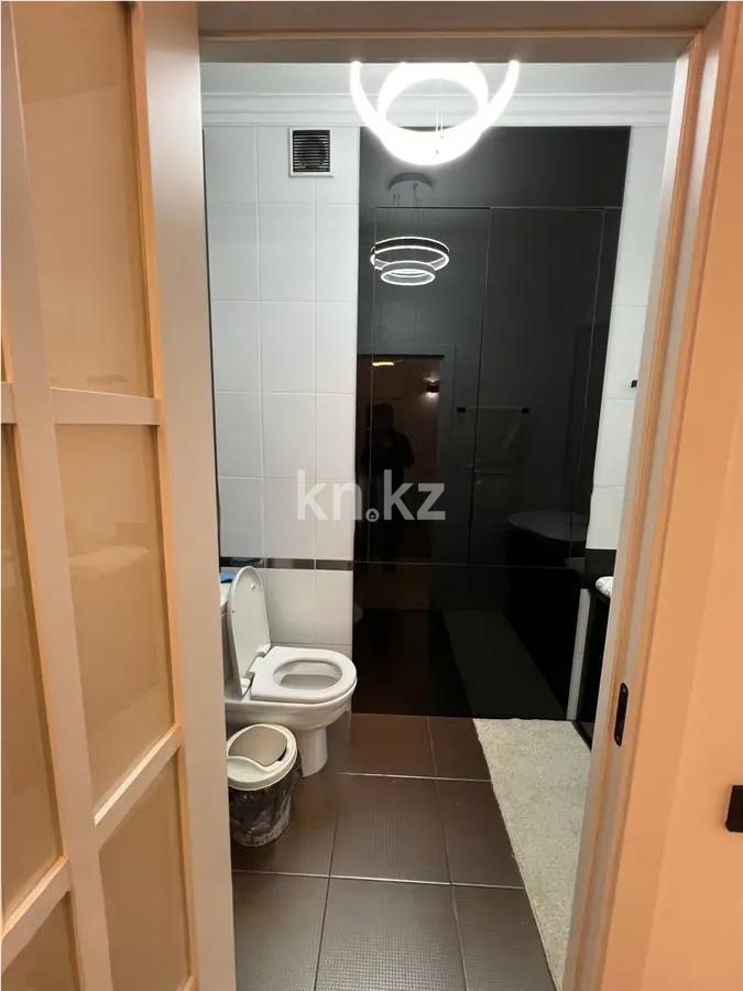 Продажа 2-комнатной квартиры, 90.5 м², пр. Аль-Фараби, дом  7/4а в Алматы - фото 5