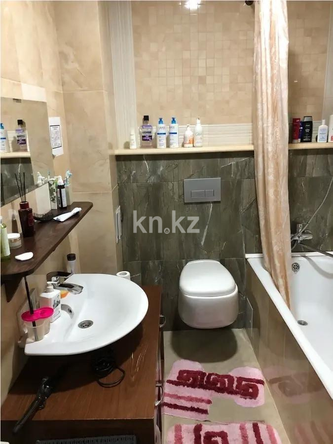 Продажа 4-комнатной квартиры, 130 м², ул. Наурызбай батыра, дом  99/1 в Алматы - фото 3