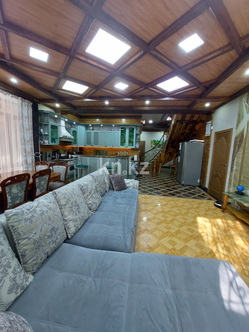 Продажа 6-комнатного дома, 384 м², ул. Каримова в Алматы - фото 8