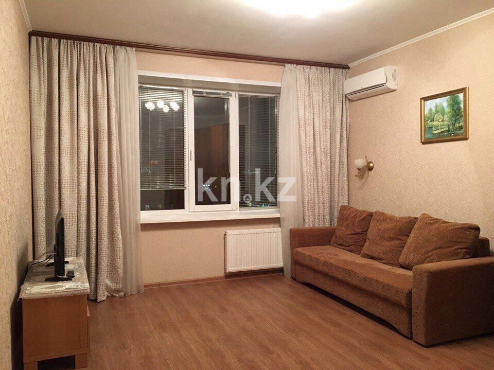 Аренда 1-комнатной квартиры, 38 м², ул. Бейбитшилик, дом  31 - ул. Жангельдина - Аренда квартир помесячно в Астане фото 1 из 4