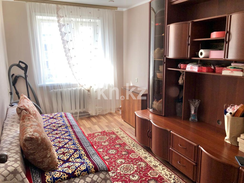 Продажа 4-комнатной квартиры, 61 м², мкр-н 16 в Караганде - фото 5