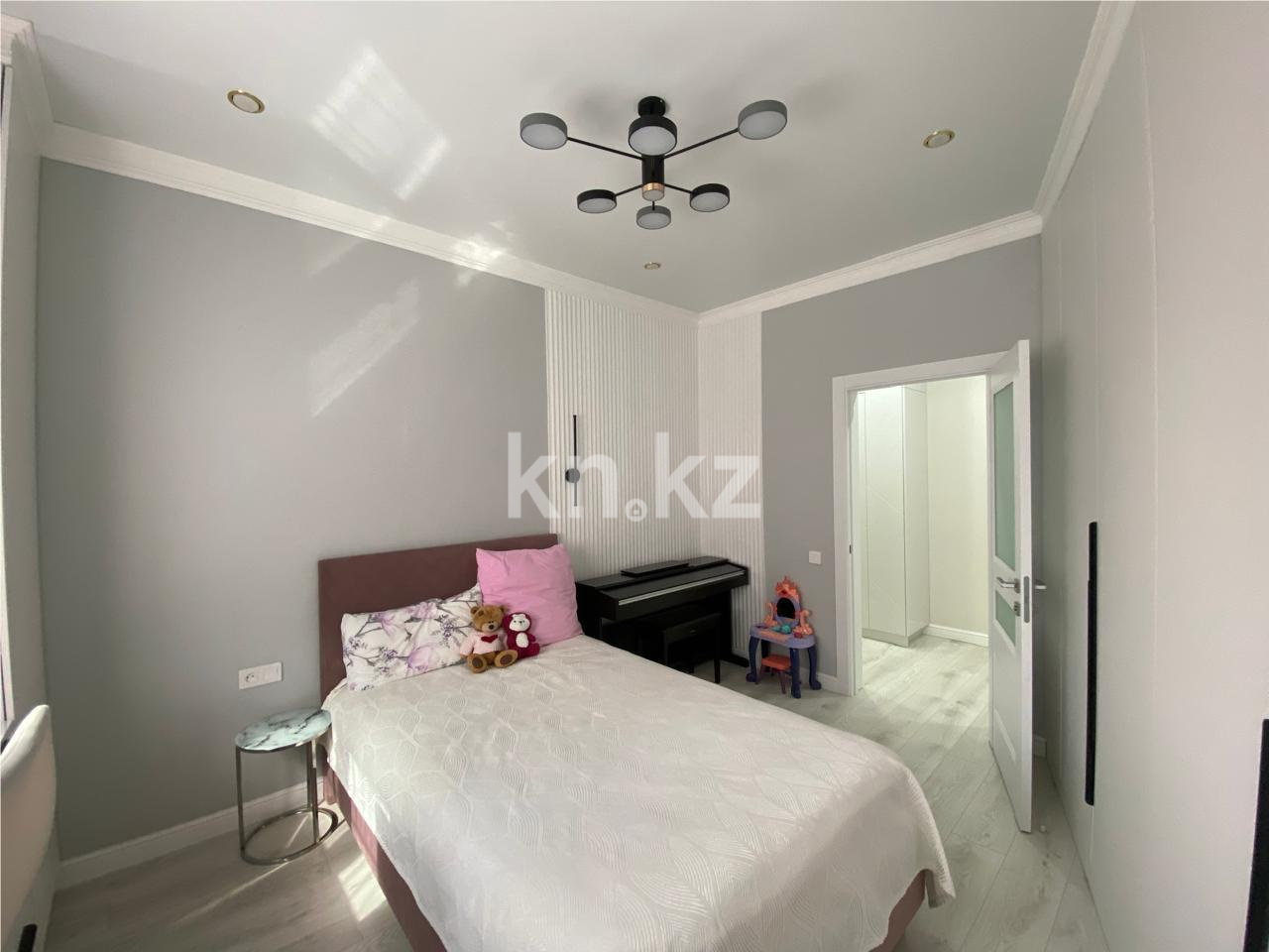 Продажа 3-комнатной квартиры, 107 м², ул. Муканова - Продажа  трехкомнатных квартир в Караганде фото 7 из 18