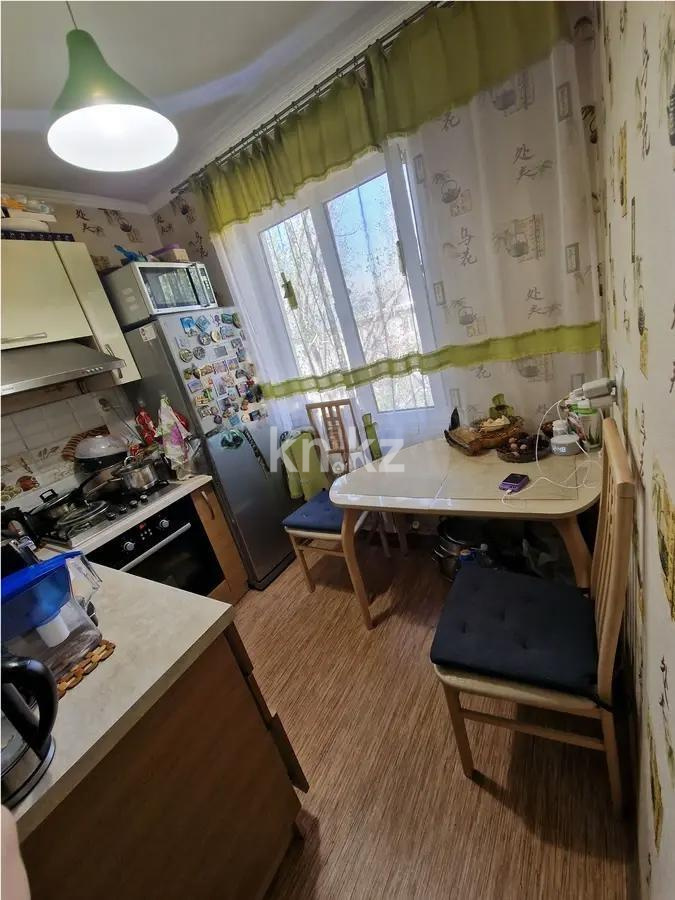 Продажа 2-комнатной квартиры, 45 м², мкр-н Казахфильм, дом  10 в Алматы - фото 3