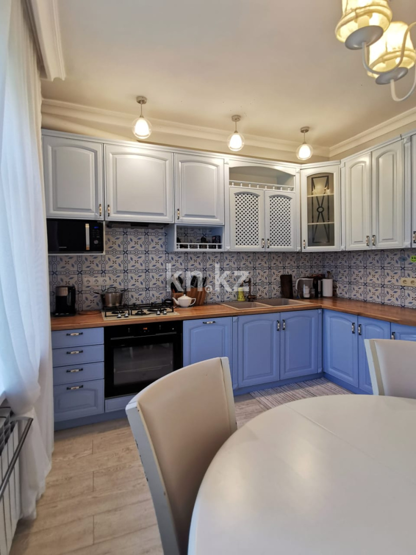 Продажа 6-комнатного дома, 247 м², мкр-н Кемел в Алматы - фото 27