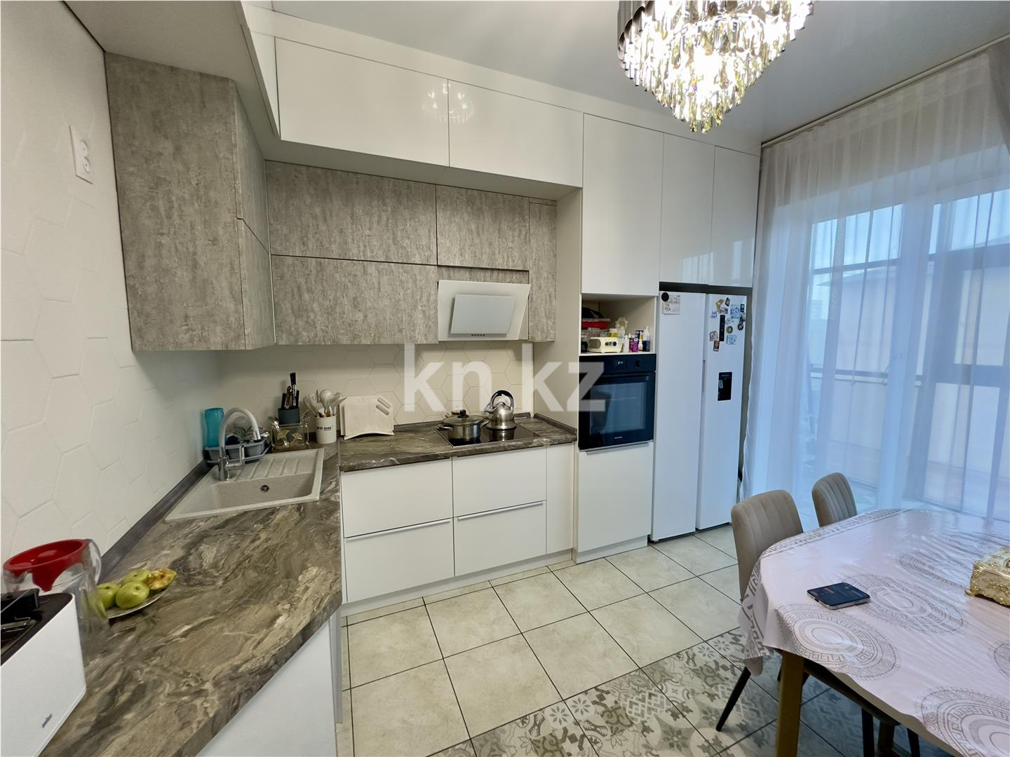 Продажа 3-комнатной квартиры, 85 м², мкр-н Степной-2 - Продажа  трехкомнатных квартир в Караганде фото 10 из 21