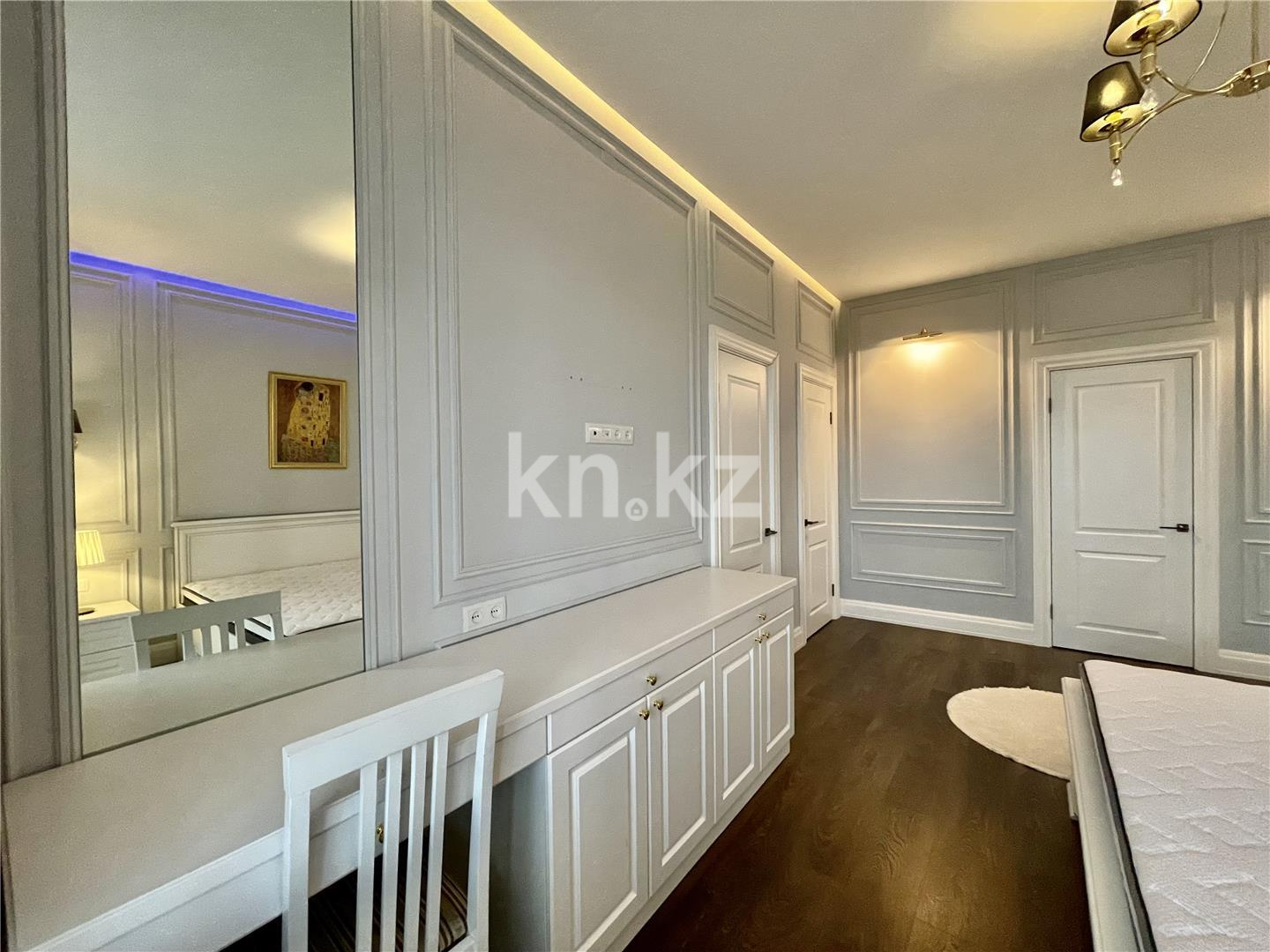 Продажа 7-комнатной квартиры, 178 м², мкр-н Гульдер-1 - Продажа  пятикомнатных квартир в Караганде фото 21 из 37