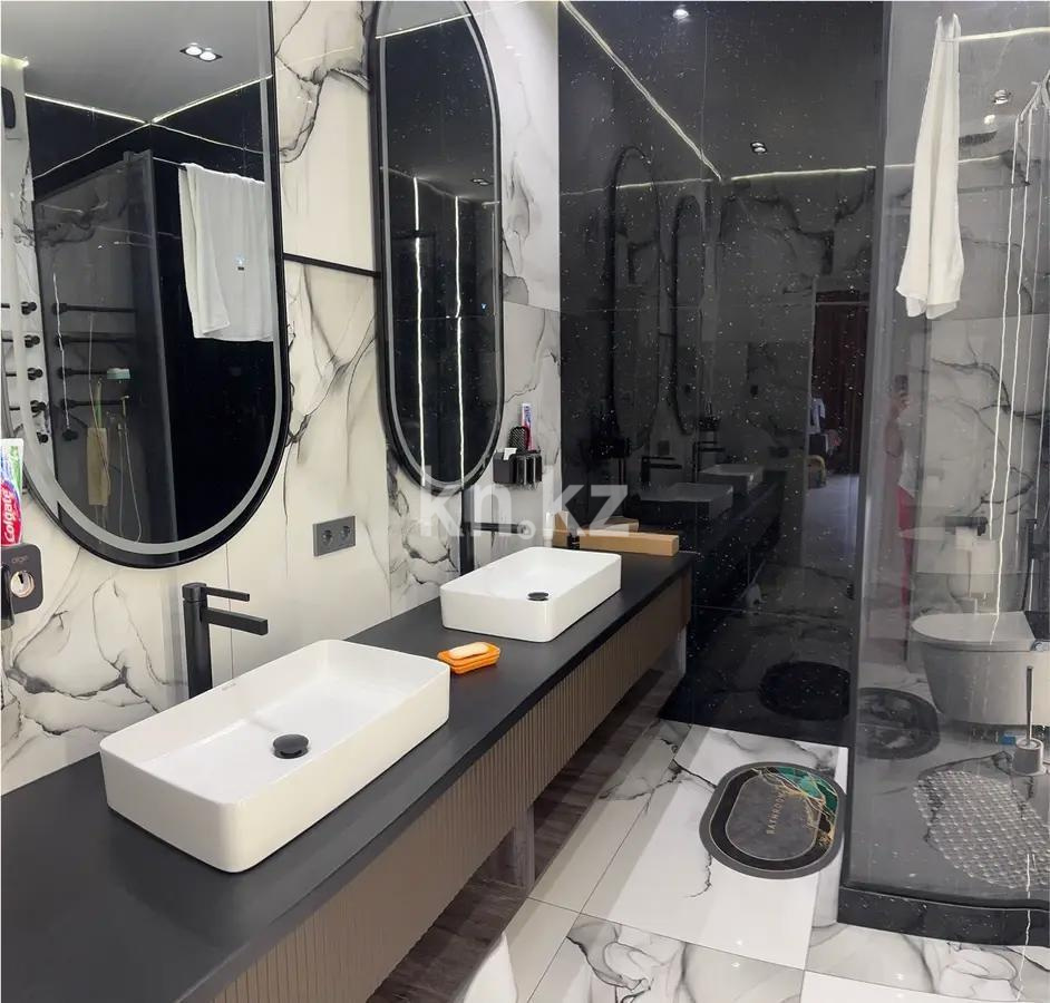Продажа 4-комнатной квартиры, 150 м², пр. Аль-Фараби, дом  27/3 - Продажа  четырехкомнатных квартир в Алматы с фото фото 2 из 2
