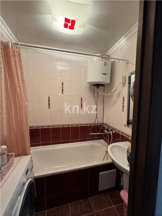 Продажа 3-комнатной квартиры, 64 м² - Продажа квартир в Караганде - страница 2 фото 6 из 7