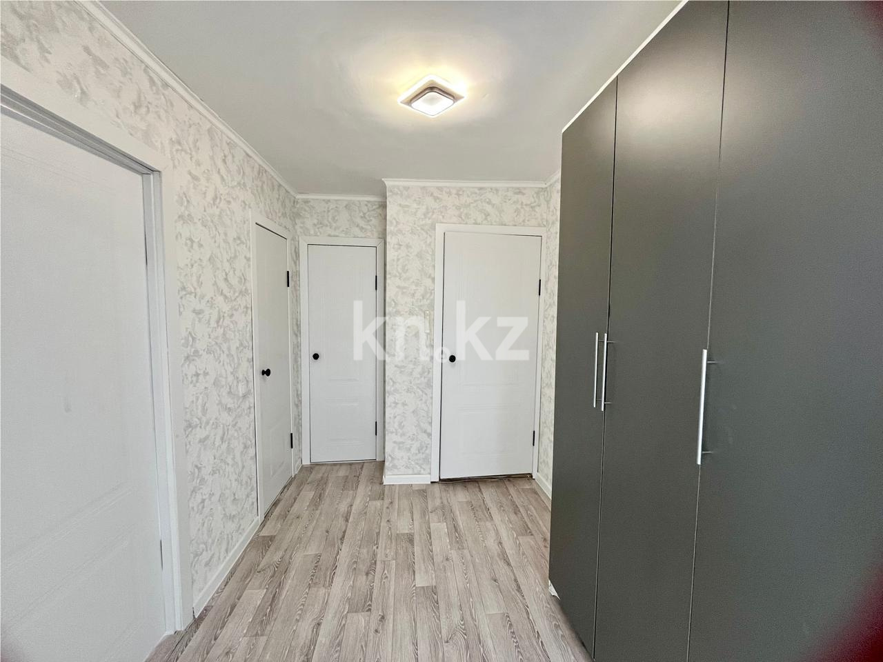 Продажа 3-комнатной квартиры, 69 м², ул. Локомотивная в Караганде - фото 11