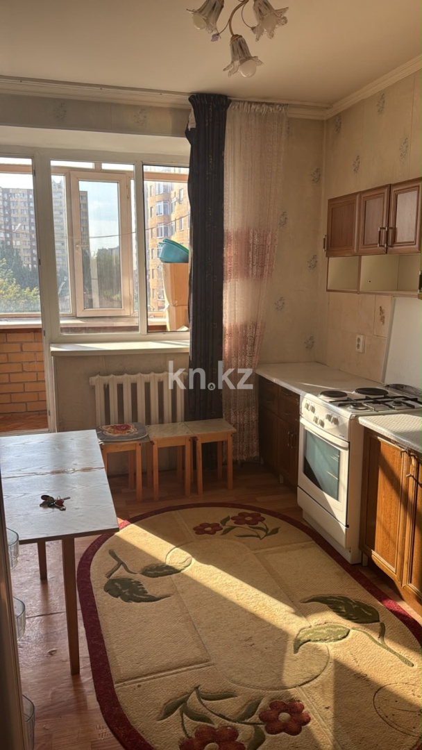 Аренда 1-комнатной квартиры, 42 м² в Астане