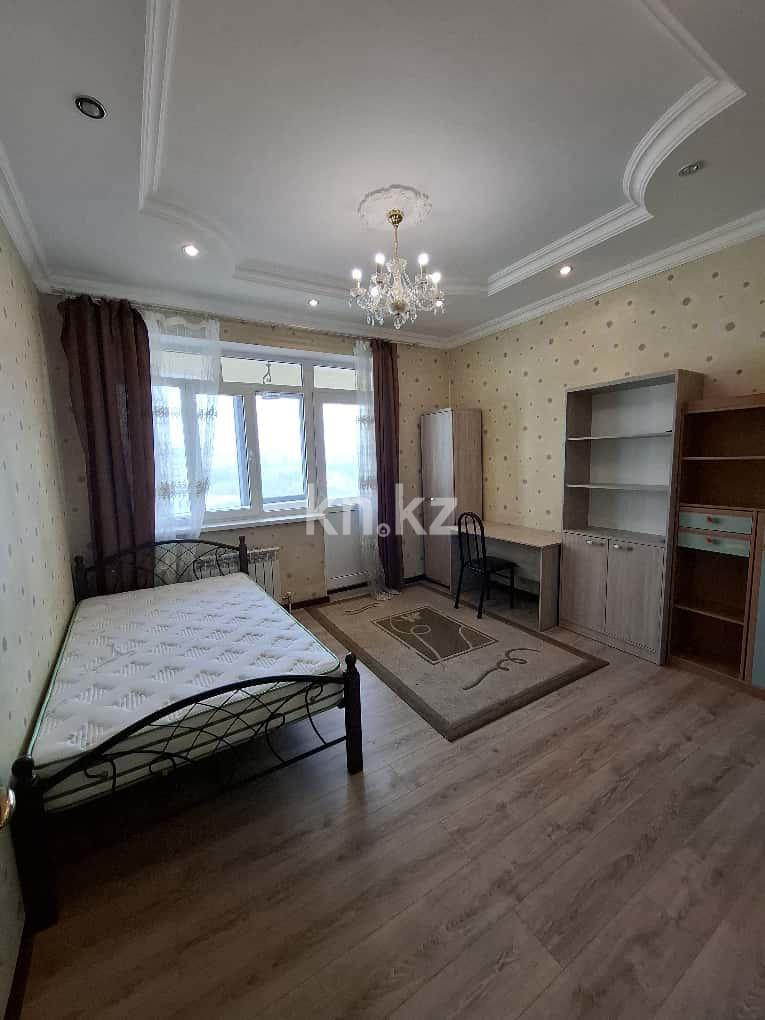 Аренда 4-комнатной квартиры, 130 м² - Аренда недвижимости в Алматы фото 12 из 19