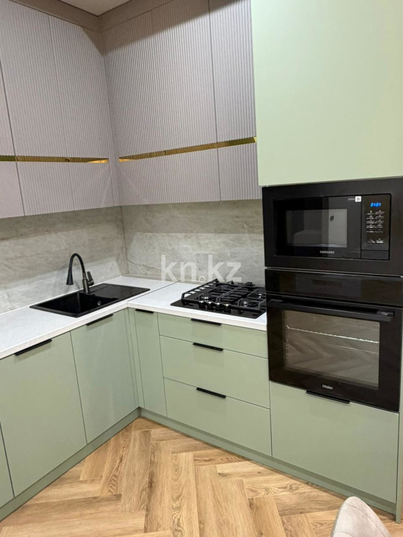 Продажа 2-комнатной квартиры, 69 м² - Продажа квартир в кирпичном доме в Уральске фото 7 из 16