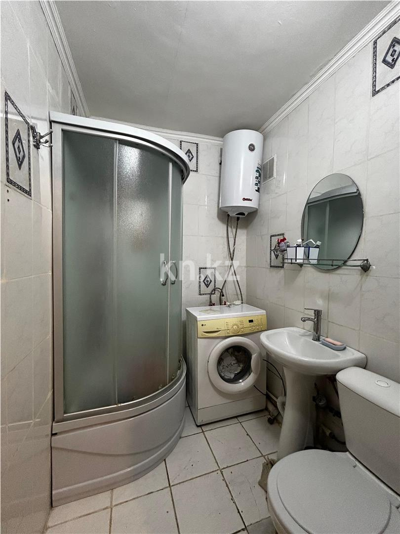 Продажа 1-комнатной квартиры, 32 м², ул. Пичугина - Продажа  однокомнатных квартир в Караганде фото 4 из 8