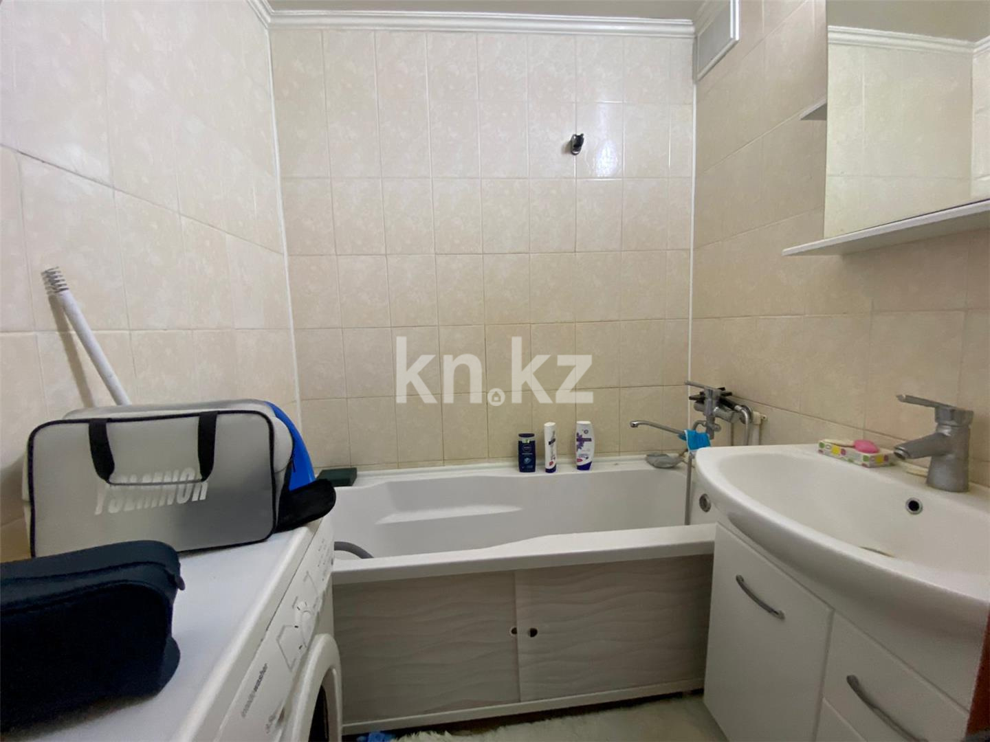 Продажа 3-комнатной квартиры, 63 м², мкр-н Степной-2 - Продажа квартир в Караганде фото 12 из 16