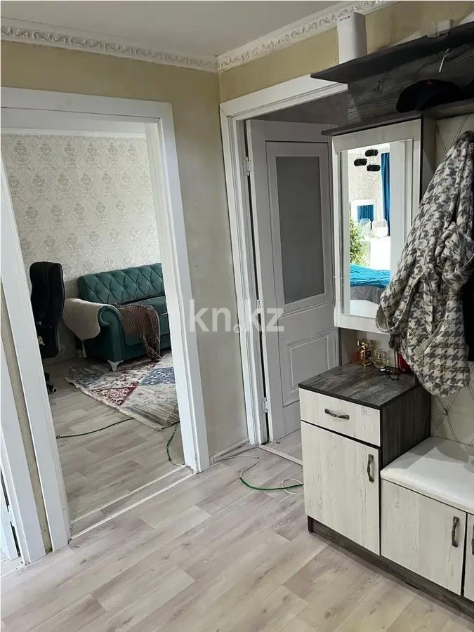 Продажа 3-комнатной квартиры, 65 м², мкр-н 17, дом  42 в Караганде - фото 5
