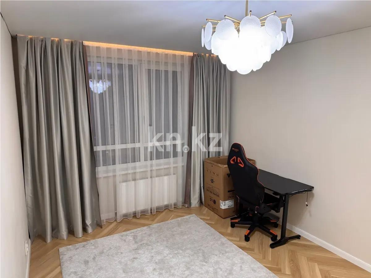 Продажа 3-комнатной квартиры, 103 м², ул. Торекулова, дом  91 в Алматы - фото 2