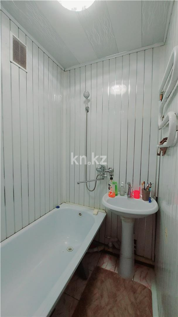 Продажа 3-комнатной квартиры, 47 м² - Продажа квартир в Караганде - страница 8 фото 10 из 14