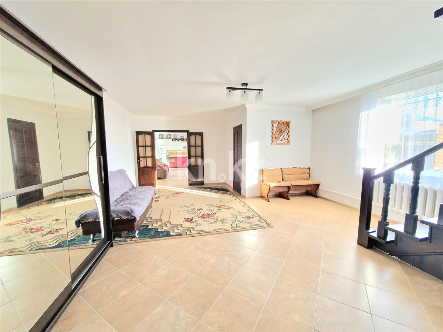 Продажа 5-комнатного дома, 331.9 м² - Продажа домов, коттеджей в Караганде фото 12 из 36