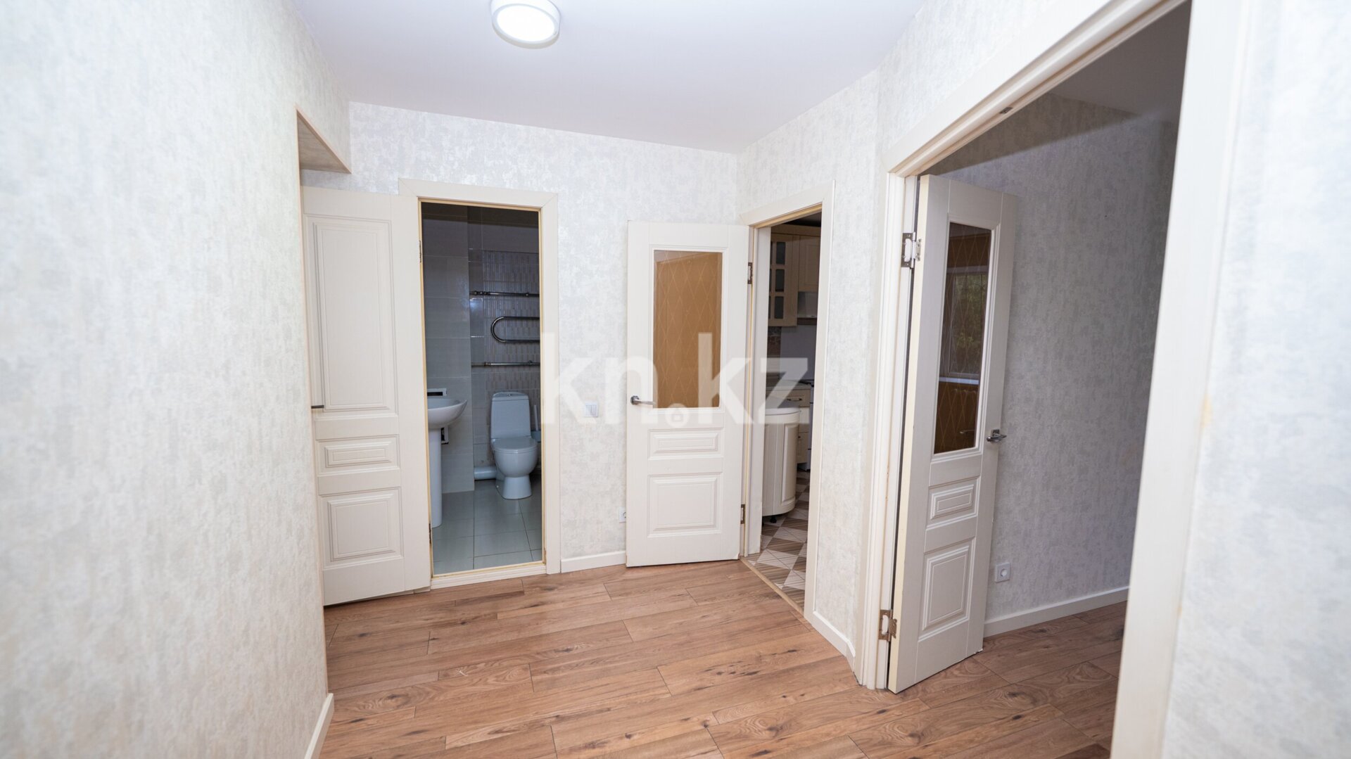 Продажа 2-комнатной квартиры, 60 м² в Астане - фото 4