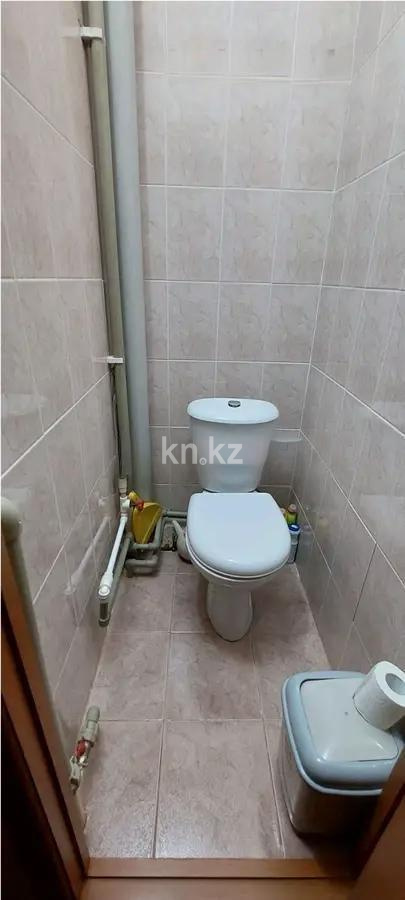 Продажа 2-комнатной квартиры, 52 м², ул. Дюсембекова, дом  49 в Караганде - фото 5