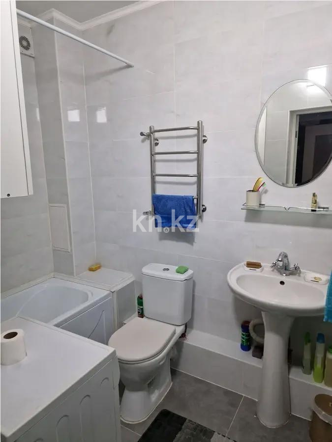 Продажа 3-комнатной квартиры, 73 м², ул. Валиханова, дом  83 в Алматы - фото 5