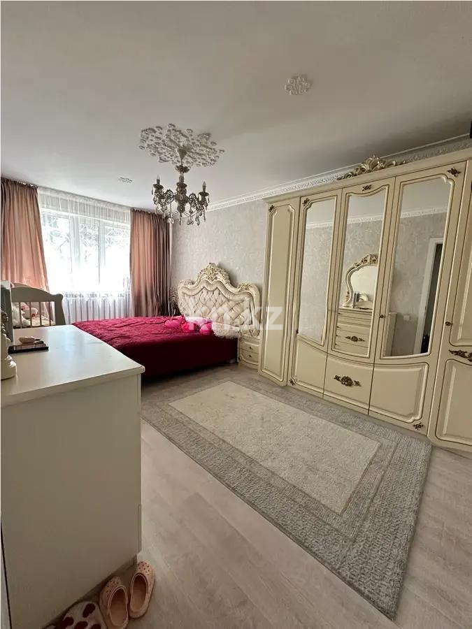 Продажа 3-комнатной квартиры, 65 м², пр. Строителей, дом  27 - Продажа квартир в Караганде с фото фото 1 из 5