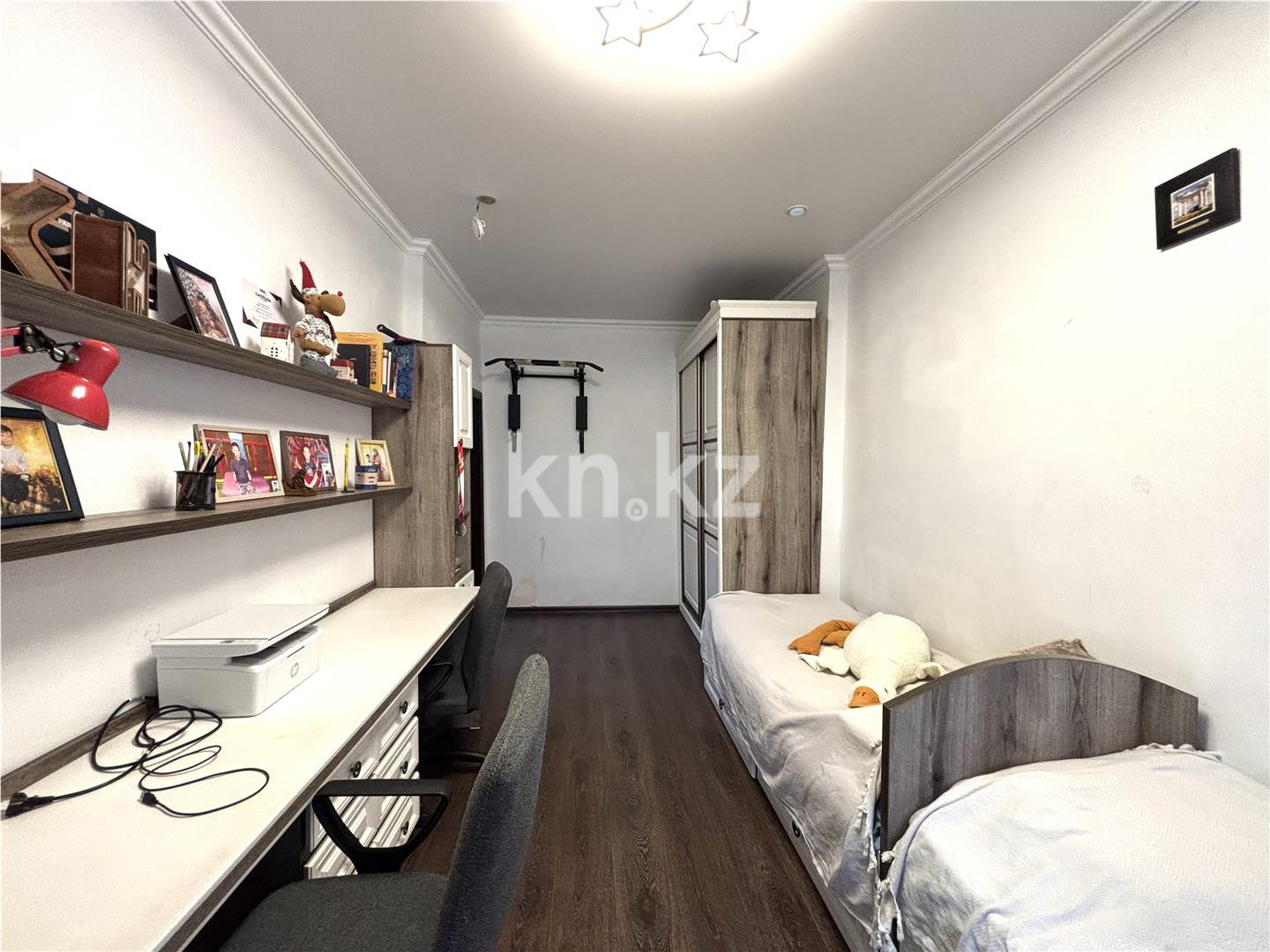 Продажа 3-комнатной квартиры, 76 м², ул. Абая в Караганде - фото 7