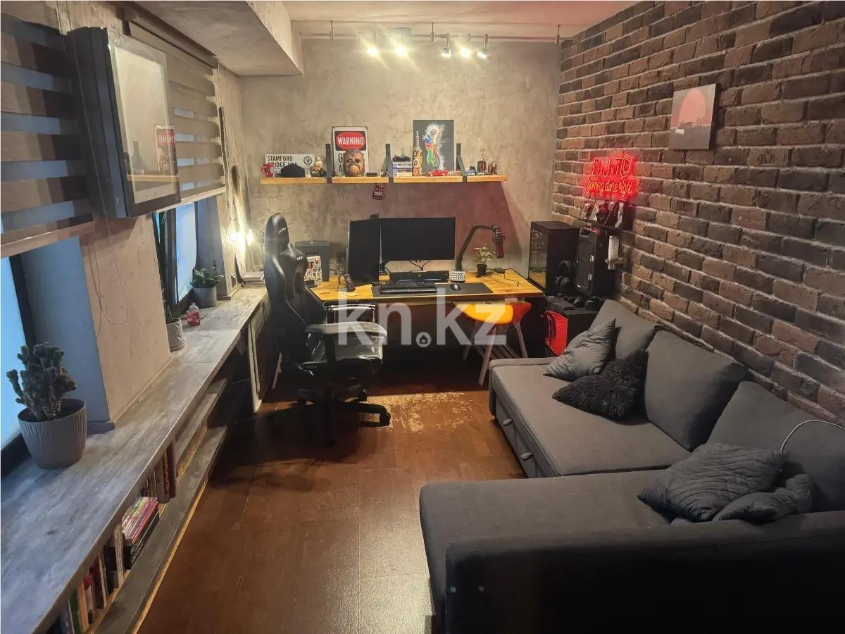 Продажа 4-комнатной квартиры, 160 м² - Продажа четырехкомнатных квартир от собственников в Казахстане фото 2 из 8