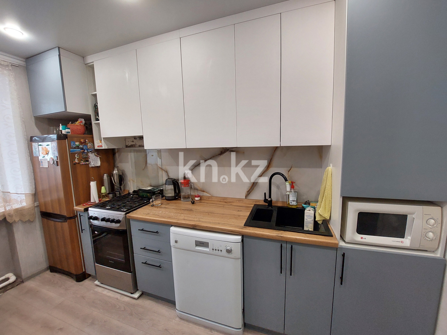 Продажа 3-комнатной квартиры, 63 м², ул. Библиотечная в Караганде - фото 3