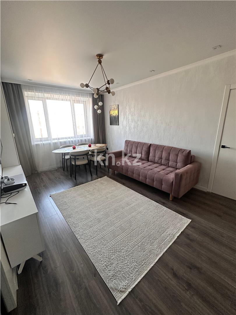 Продажа 3-комнатной квартиры, 58 м² - Недвижимость в Караганде - страница 5 фото 1 из 13
