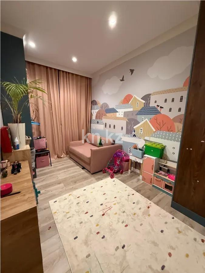 Продажа 2-комнатной квартиры, 69 м², пр. Туран, дом  40/1 в Астане