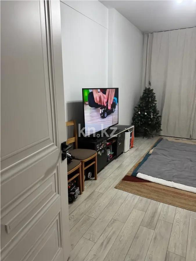 Продажа 2-комнатной квартиры, 52 м², мкр-н Аксай-1а, дом  10б - Продажа квартир в Алматы фото 1 из 4