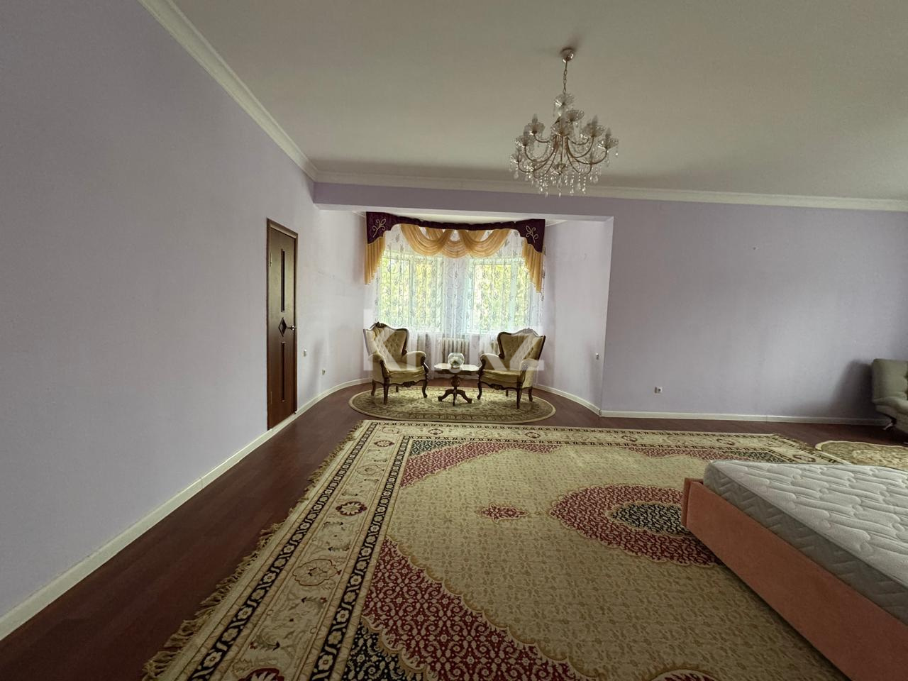 Аренда 8-комнатного дома, 400 м², ул. Кыз-Жибек - Аренда квартир помесячно в Казахстане фото 33 из 35