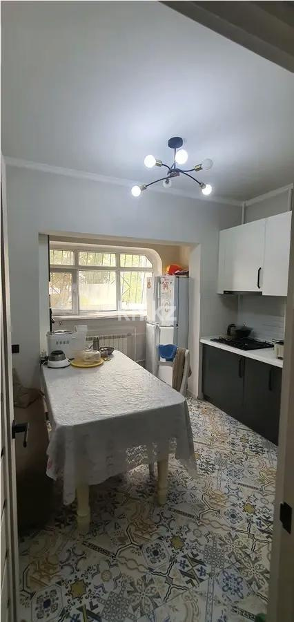 Продажа 3-комнатной квартиры, 64 м², ул. Аносова, дом  54 - Продажа квартир в Алматы фото 1 из 2