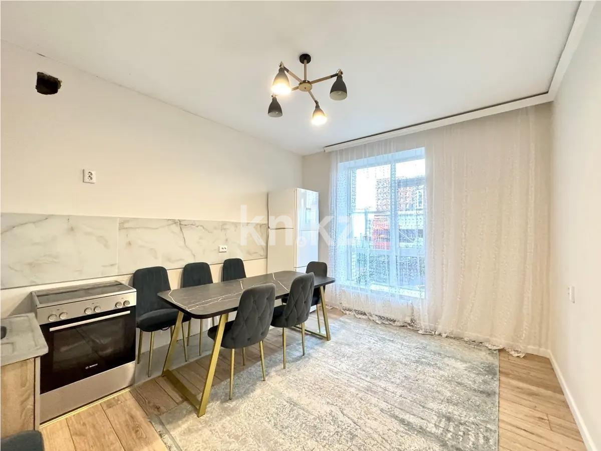 Продажа 3-комнатной квартиры, 92 м², ул. Омарова, дом  12в в Астане - фото 3