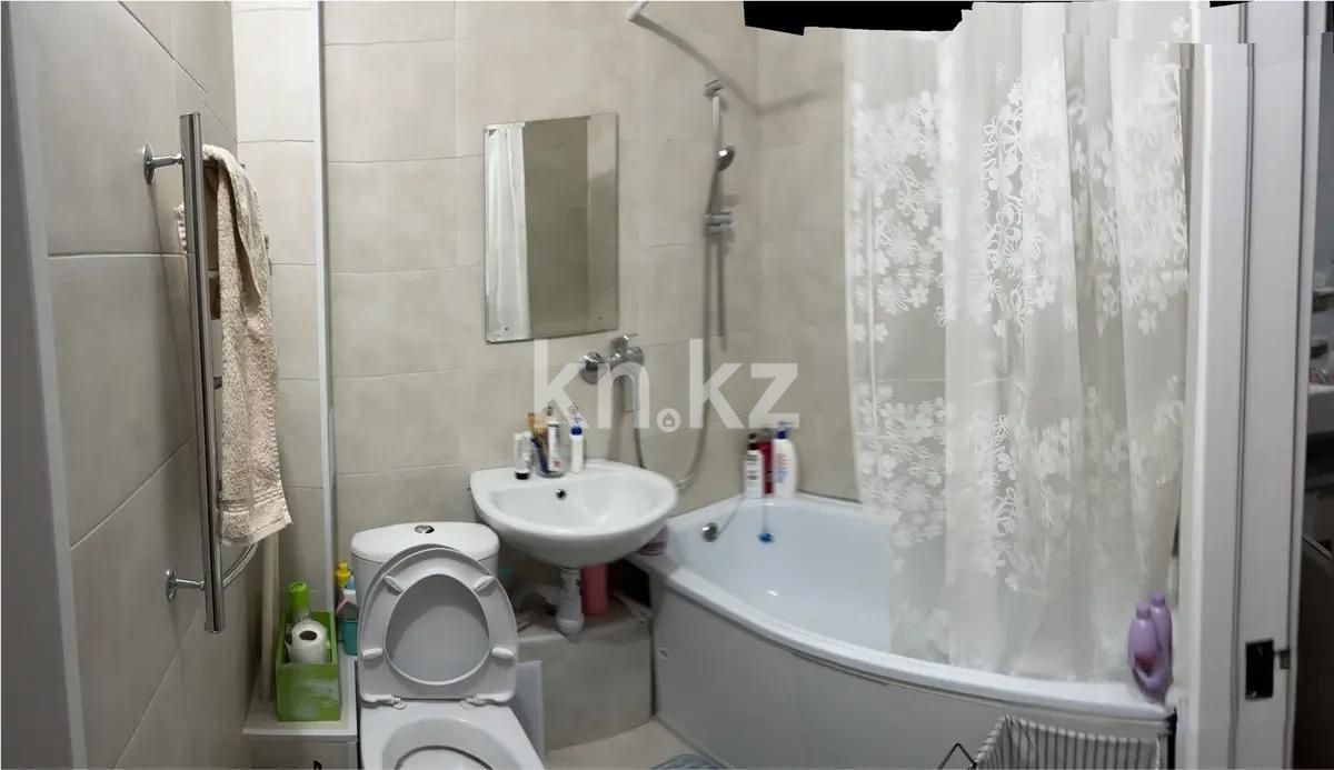 Продажа 2-комнатной квартиры, 46 м², мкр-н 9, дом  46 в Алматы - фото 4