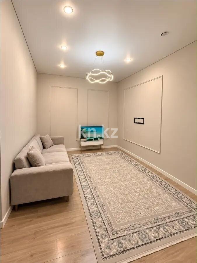 Продажа 2-комнатной квартиры, 60 м² в Алматы