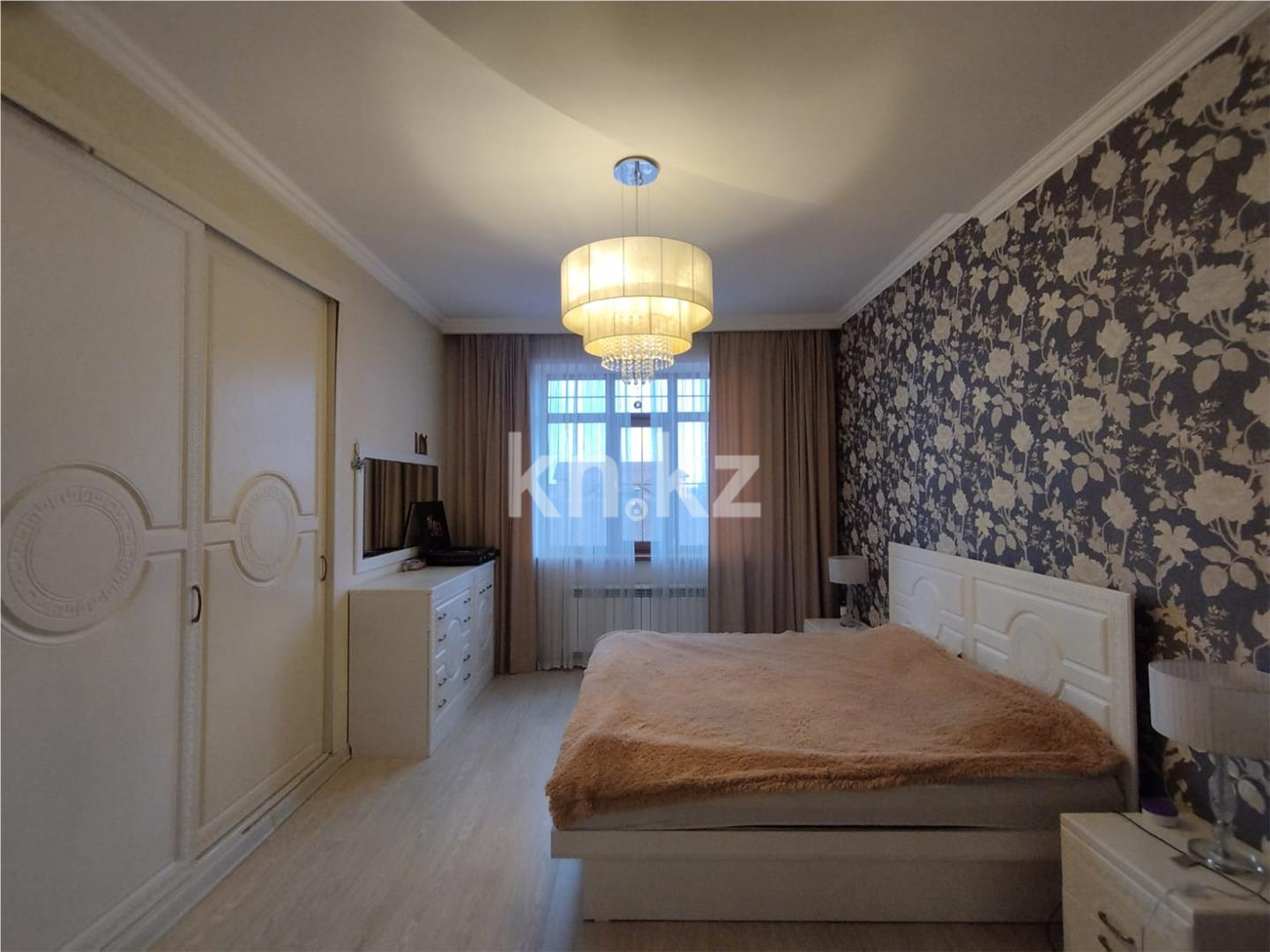 Продажа 7-комнатного дома, 280 м², ул. Елебекова, дом  22 в Караганде - фото 15