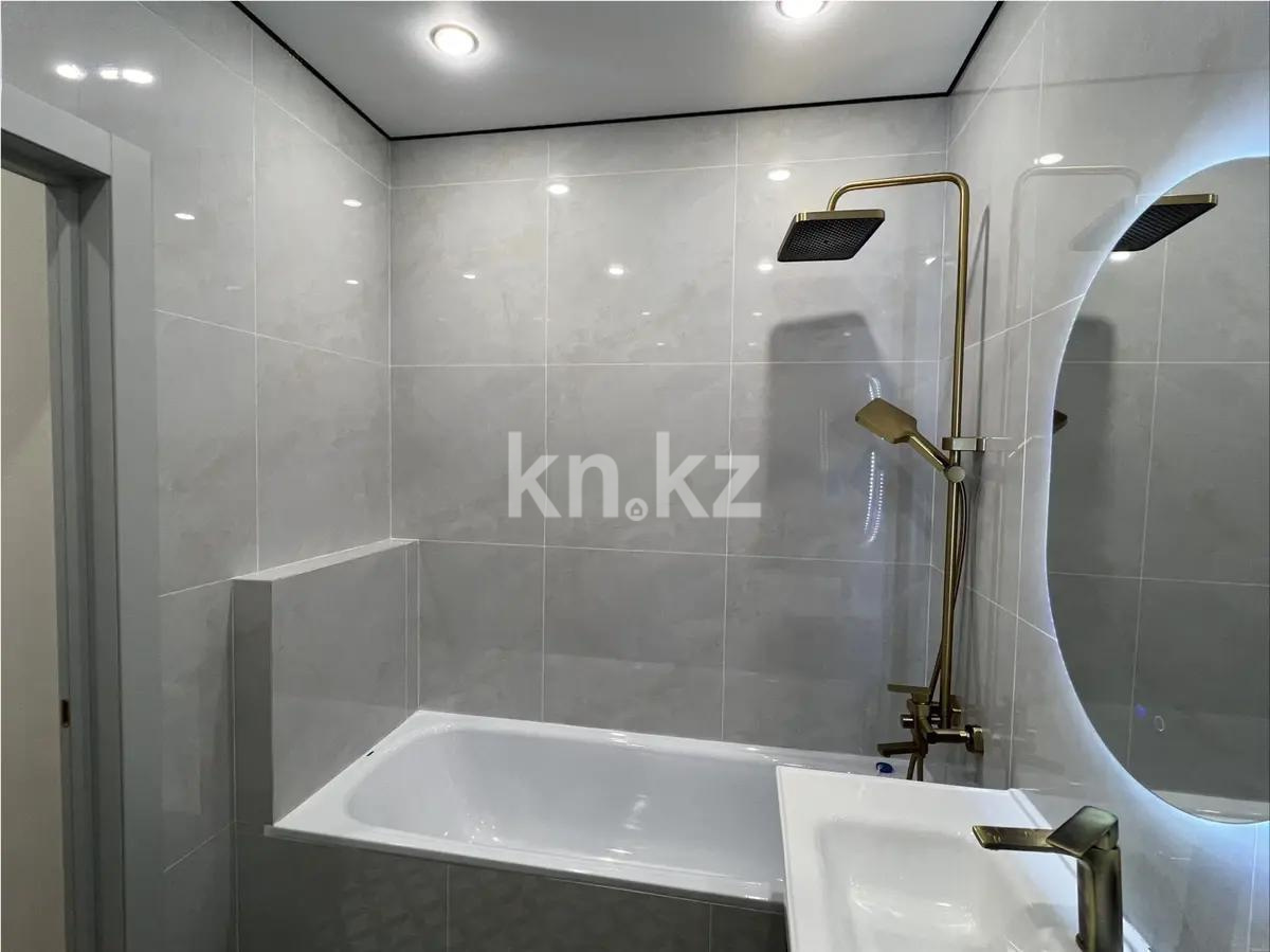 Продажа 2-комнатной квартиры, 40.5 м² в Алматы - фото 3