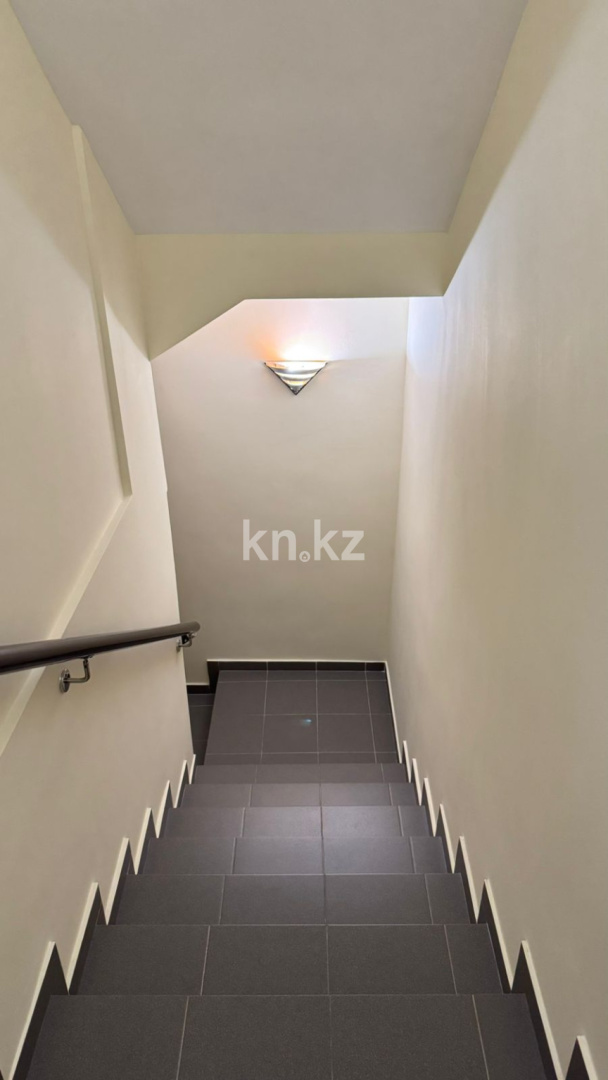 Продажа 4-комнатного дома, 360 м² - Продажа домов, коттеджей в Алматы фото 37 из 40