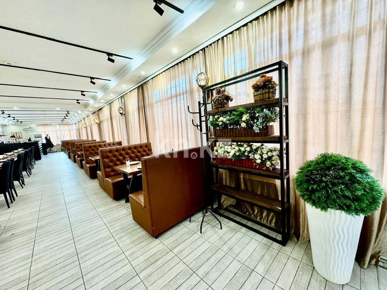 Продажа , 2650 м², ул. Куйши Дина - Продажа действующего бизнеса в Астане фото 14 из 24