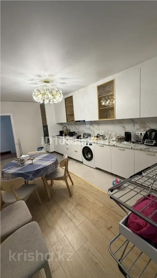 Продажа 2-комнатной квартиры, 72 м² в Алматы - фото 3