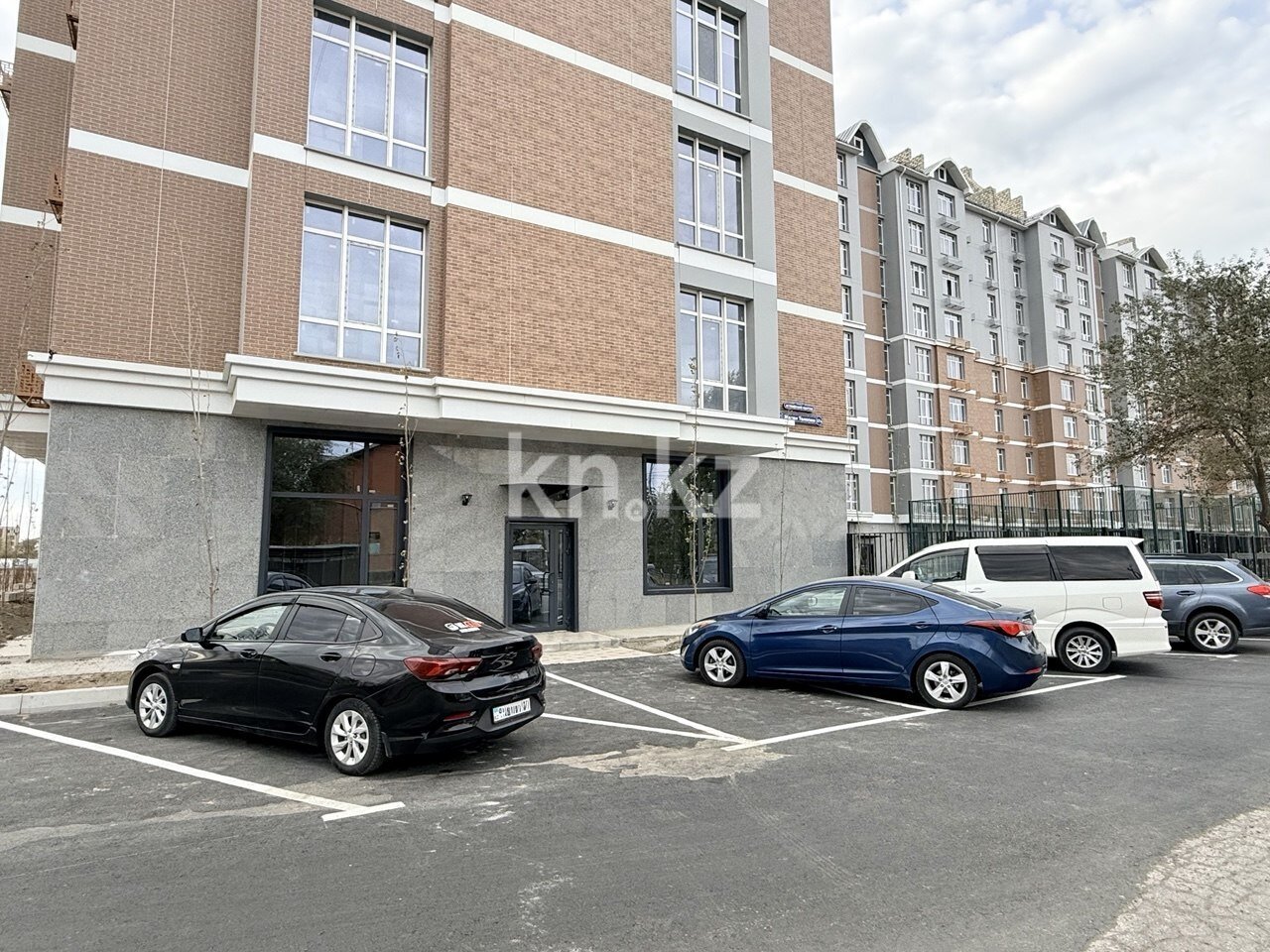 Продажа помещения, 356 м² в Атырау - фото 3