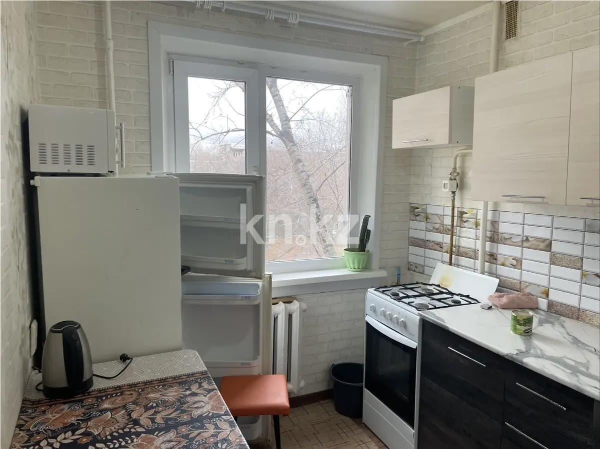 Продажа 3-комнатной квартиры, 52 м², пр. Строителей, дом  11 - Продажа  трехкомнатных квартир в Караганде фото 3 из 5