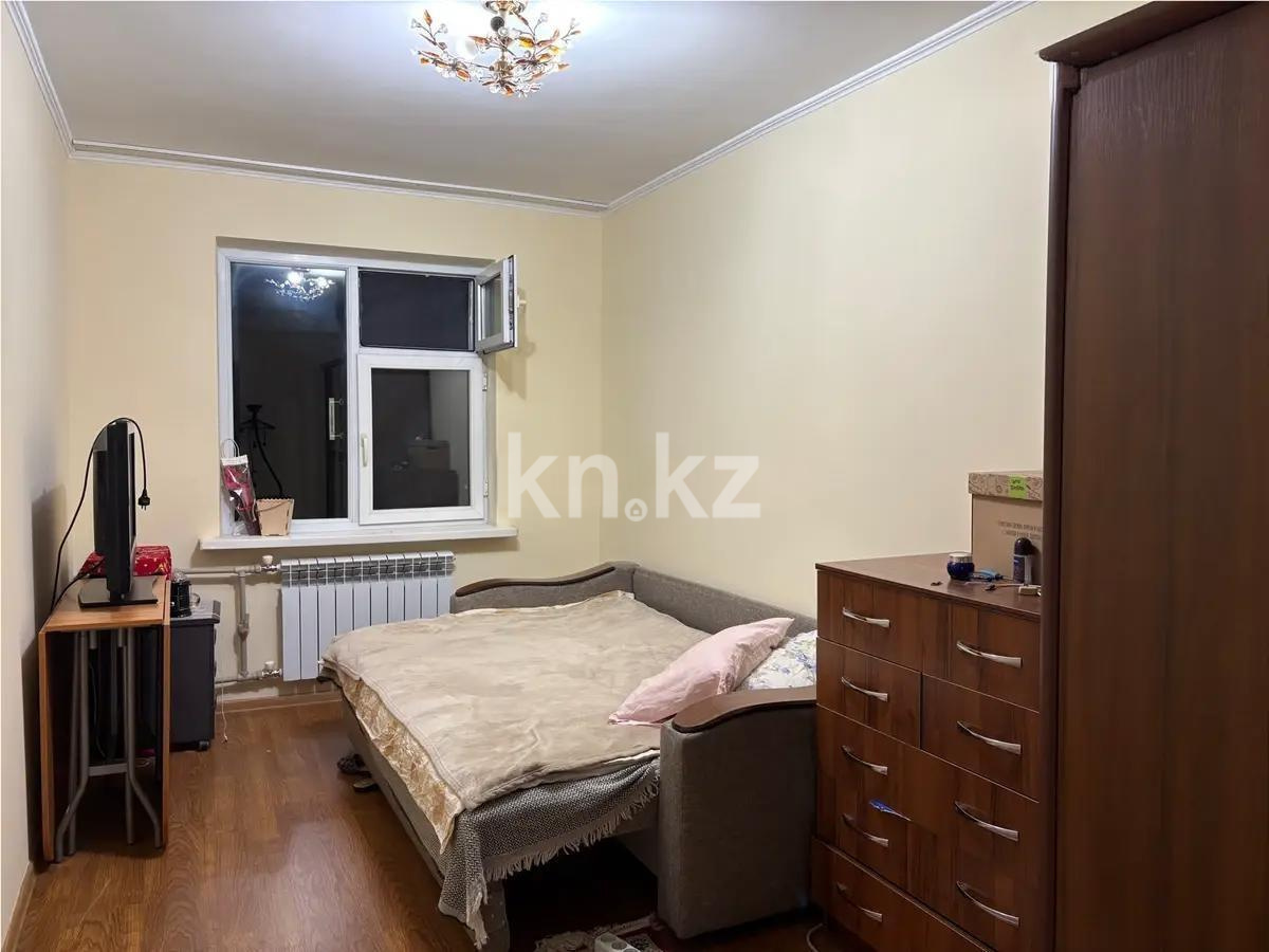 Продажа 3-комнатной квартиры, 58 м², мкр-н Сайран, дом  8 в Алматы - фото 2