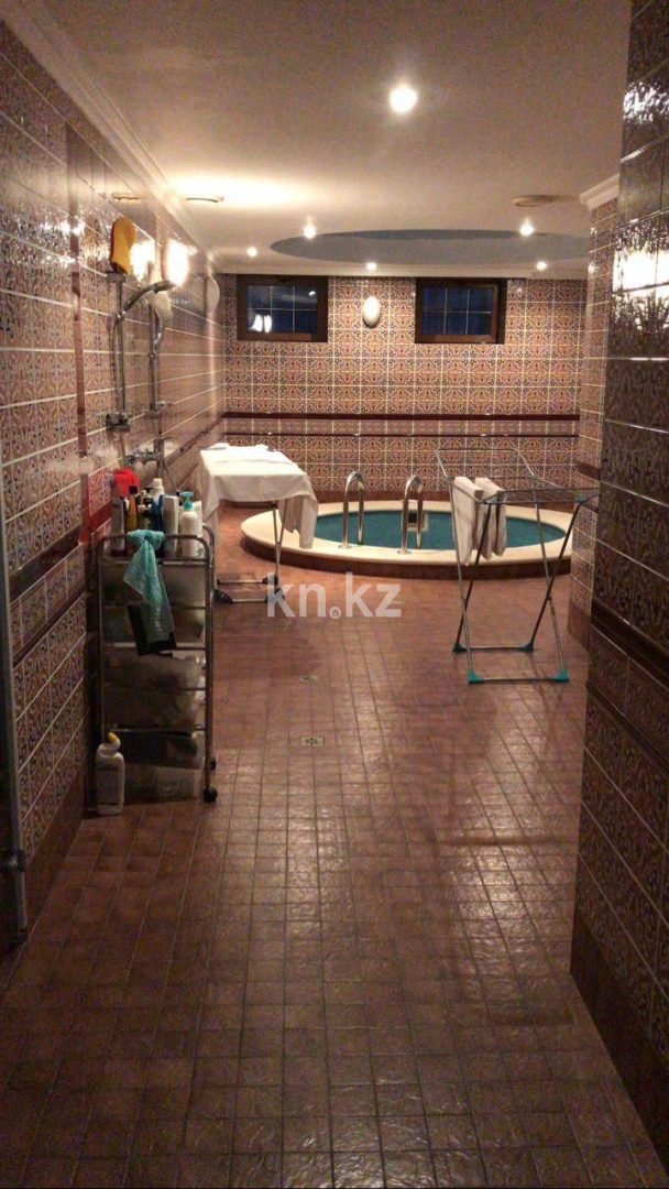Продажа 8-комнатного дома, 575 м² - Продажа домов, коттеджей в Казахстане - страница 22 фото 18 из 20