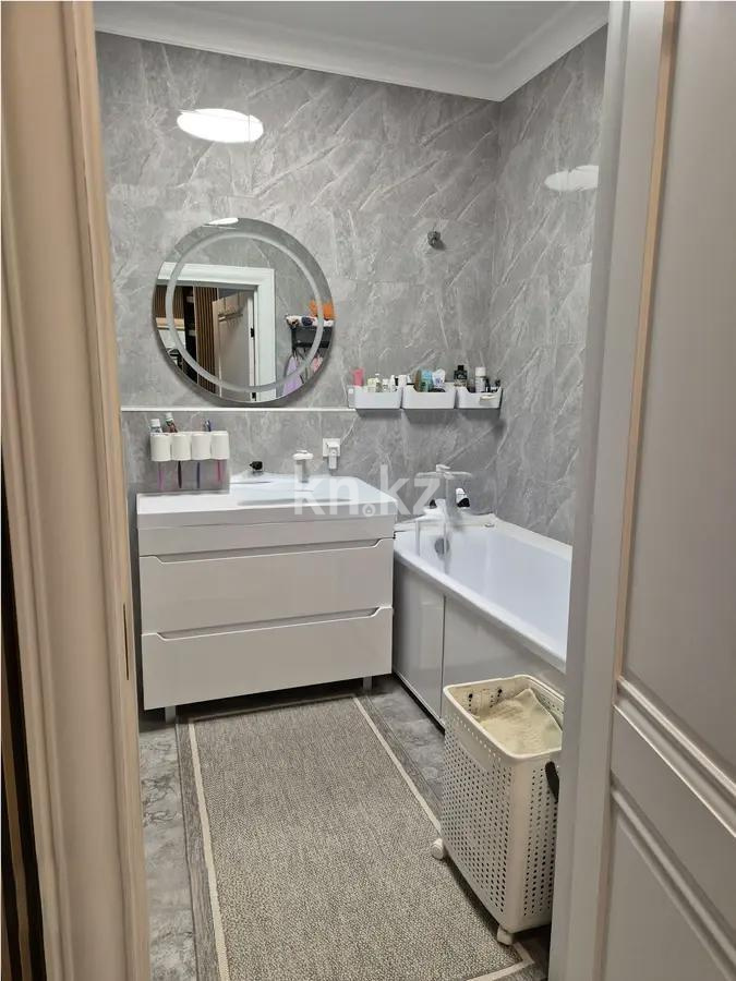 Продажа 2-комнатной квартиры, 67 м² в Алматы - фото 4