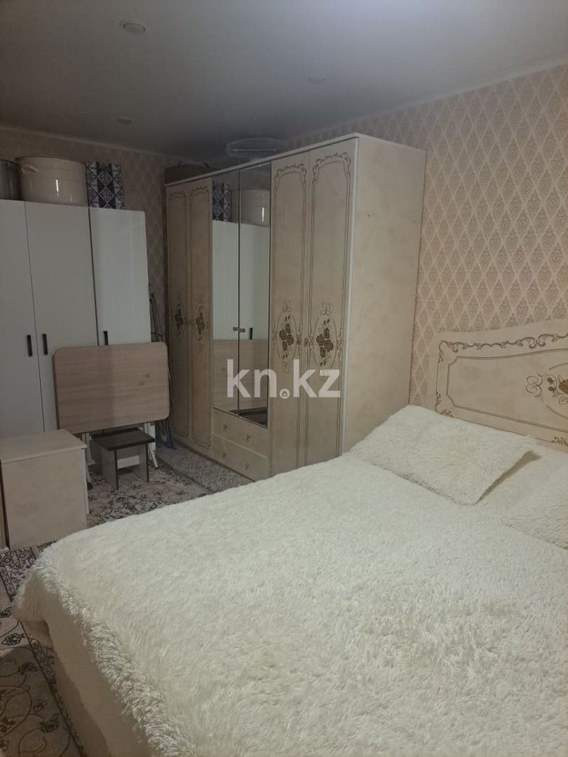 Аренда 2-комнатной квартиры, 48 м², 16микрарайон, дом  2 - Аренда квартир помесячно в Казахстане фото 1 из 7